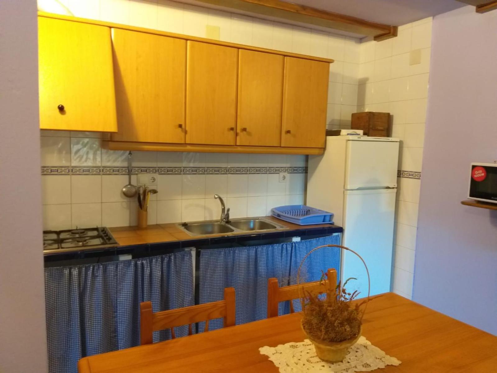 Casas Rurales La Tobica 예스테 객실 사진